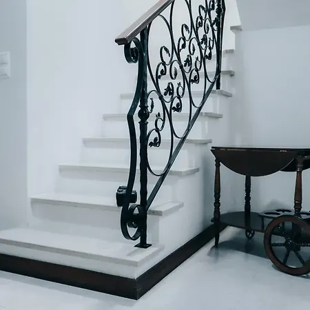 Ocean Breeze Villa *