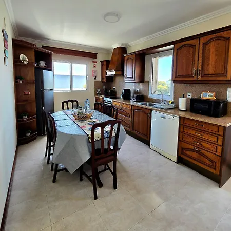 Ocean Breeze * Ponta Delgada